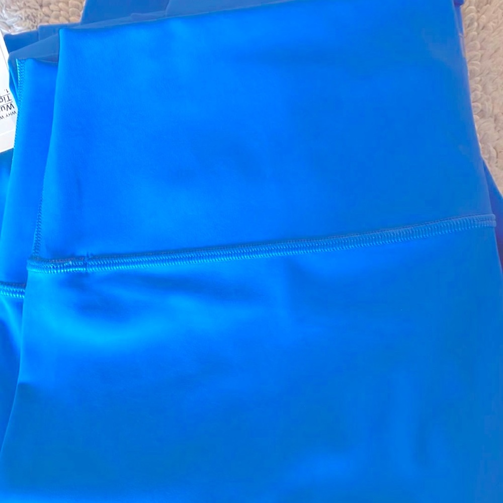NWOT LULULEMON WUNDER UNDER HR LUXTREME LEGGINGS